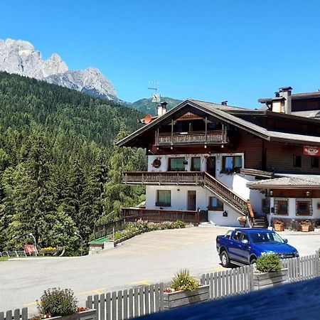 La Pineta Apartment Padola Dış mekan fotoğraf
